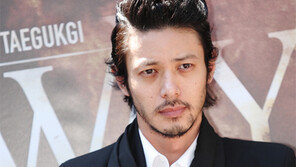 [연예 뉴스 스테이션] 오다기리 죠, 사인 논란 식당에 직접 찾아가 사과