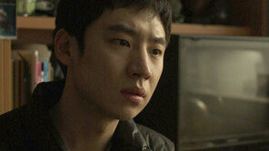 [2012 라이징 스타] 충무로 새 파수꾼!…이제훈에 몽땅 반했어