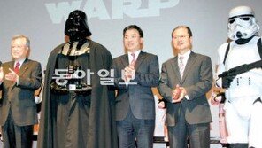 KT 가세… 세계 첫 全통신사 LTE 서비스