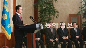 李대통령 “北에 기회의 창 열어놔… 도발 시엔 강력하게 대응할 것”