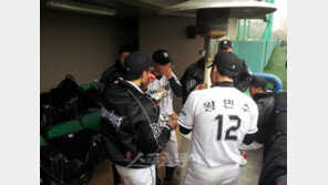 김성근 감독 지옥훈련 ‘끼니는 햄버거…그것도 딱 10분’