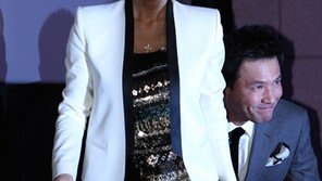 [포토] ‘댄싱퀸’ 엄정화, ‘섹시도도’한 입장