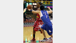 [포토] 헤인즈 ‘패스할테니 잘 받아’