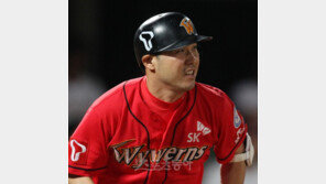 박진만 연봉 2억5000만원 동결 SK