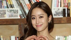 [포토]전혜빈, “하트 받으세요”