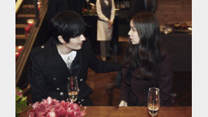 장동건-고소영, 마주보며 ‘애정눈빛’ 발사