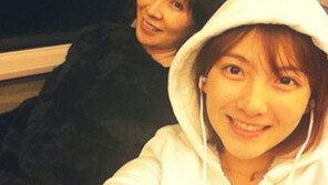 강지영, 가족사진 공개…‘모전여전’ 미모