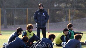 “머리 염색 하면 뭐해요 얼굴이 못생겼는데”