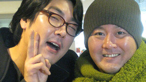 조진웅 셀카 “한석규, 진짜 세종같아서 저절로 모시게 돼”