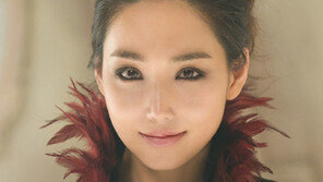 ‘품절녀’ 이유리, 냉혹한 복수녀로 안방극장 컴백