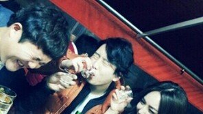 강예빈, 포장마차서 포착! ‘또 개그맨들과…’