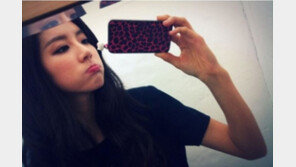 박한별, 동안 피부+팔뚝 자랑? ‘부러질 듯 가늘어’