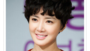 [더우먼동아 스타 헤어] 숏컷이 대세! ① 이시영 ‘보이쉬 베이비 펌’