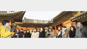 소설가 김별아 씨 “야한 얘기는 ‘새빨간 립스틱’ 바르듯 단호히 써야 제맛”