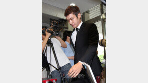 최시원, 조모상 “제 가족들을 위해 기도해 주세요”