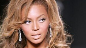 비욘세, 첫 딸 출산 위해 병원 통째로 빌려 ‘구설수’