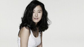 윤진서, 로맨틱 코미디로 1년만에 안방극장 컴백