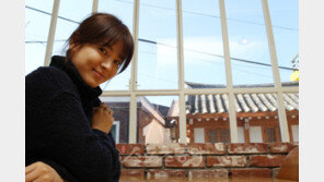 [연예 뉴스 스테이션] 송혜교, 뉴욕현대미술관 한국어 안내서 제작 후원