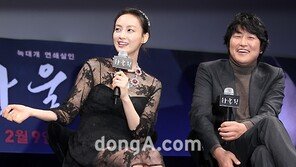 [포토] 이나영 ‘송강호 선배가 좋다’