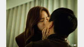 ‘빠담빠담’ 한지민, 정우성에 ‘사과키스’로 상처치유