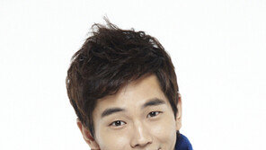 배우 온주완, 윤진서의 파트너로 낙점