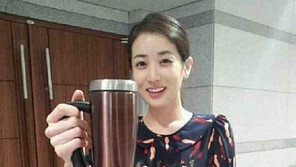 최정원, ‘텀블러만한 얼굴’ 소두 인증샷