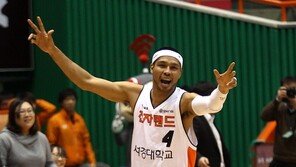 [포토] 극적인 재역전 끝내기 3점포 문태종