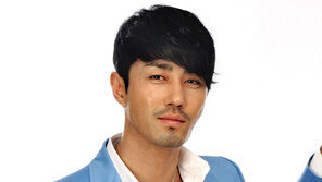 차승원 컴백…하지원과 입 맞추나?