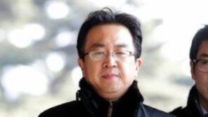 박희태 前비서 자택 압수수색…檢출두