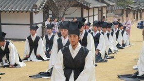 윤희석, ‘해품달’ 첫 등장… ‘조선판 셜록홈즈’로 기대감 ↑