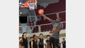 코비 브라이언트, 2경기 연속 40득점 ‘폭발’