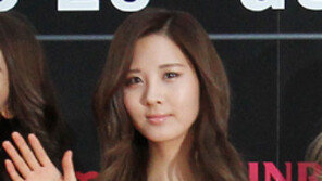 [포토] 소녀시대 서현, 막내의 섹시반란… 언니들 올킬!