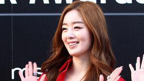 [포토] 시크릿 한선화, 속옷 노출? ‘볼수록 민망’