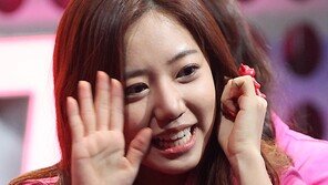 [포토] 에이핑크 김남주, 팬서비스도 ‘여신급’