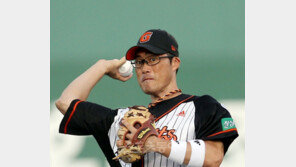 조성환의 자존심 “나를 밟고 2루로 오라”