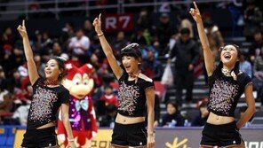 [포토] 치어리더 ‘다함께 따라해요!’