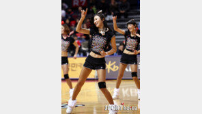 [포토] 치어리더 ‘저희가 행복하게 해드릴께요’