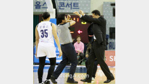 [포토] 올스타전에서 벤치클리어링이?