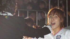 [포토] 김단비, ‘나가수’ 출연할 기세~