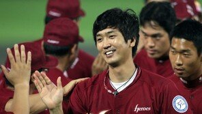 심수창 “이 놈의 인기는…”