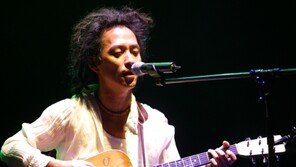 가수 강산에 “‘나가수’ 음원 판매 허락한 적 없다”