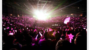 소녀시대 홍콩서도 ‘폭퐁 인기’…콘서트장 인산인해