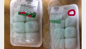 떡집의 상술…스티커로 교묘하게 떡 하나 낼름~