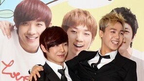 [포토] 이준 ‘미르 돌보고 있어요’