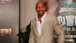 [인터뷰] 액션스타 드웨인 존슨 "이병헌 존재감 강한  배우"