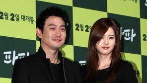 [포토] 박용우-고아라 ‘저희 친해요’