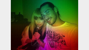 일본 여가수 하마사키 아유미, 결혼 1년만에 파경