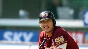 이택근이 미리 준비한 설선물, 넥센 코치진 겨울은 따뜻했네