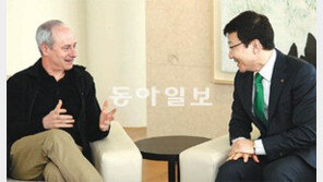 마이클 샌델 교수 본사 내방 “채널A 토론이 정의 실현 첫 단추될 것”