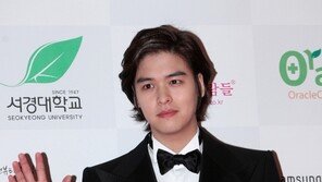 [포토] 이장우, 깔끔한 턱시도…클래식한 남성미 물씬